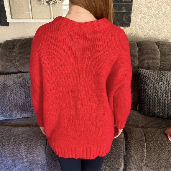 red aerie sweater - Picture 2 of 2